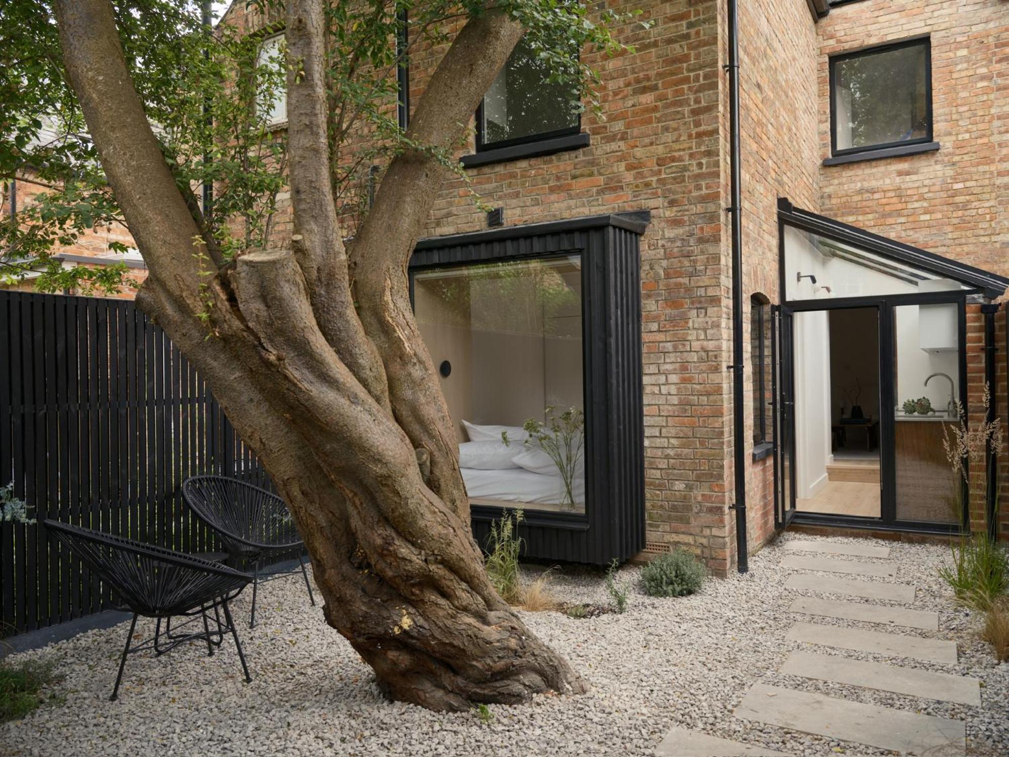 Japandi Escape 3Br Designer Flat With Garden Leilighet Oxford Eksteriør bilde